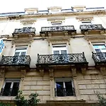 De La Comedie - Place De La Comedie Opera Hotel 2*