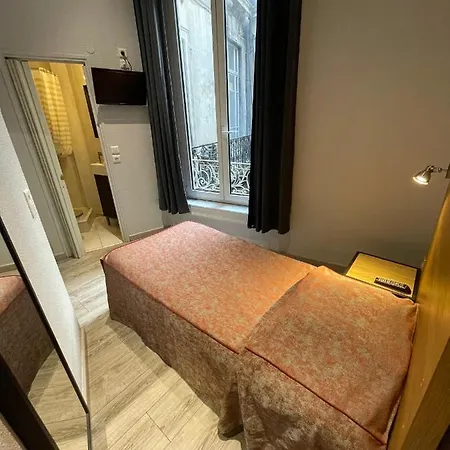 De La Comedie - Place De La Comedie 2*