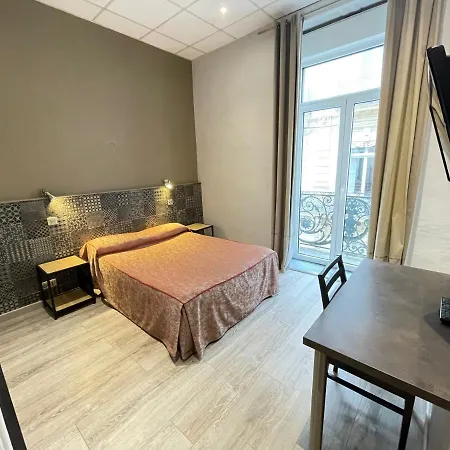 מלון De La Comedie - Place De La Comedie