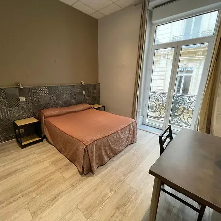 De La Comedie Otel