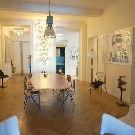 De La Comedie - Place De La Comedie 2*