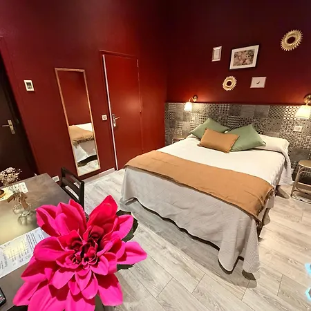 Ξενοδοχείο De La Comedie - Place De La Comedie 2*