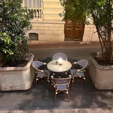 De La Comedie - Place De La Comedie Opera Ξενοδοχείο 2*