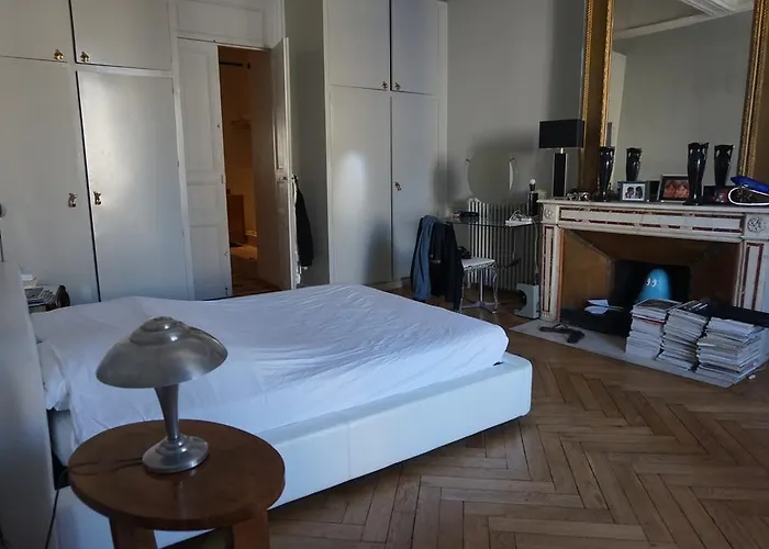 De La Comedie - Place De La Comedie 2*