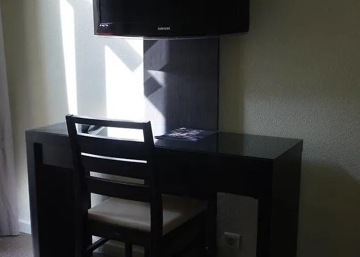 De La Comedie - Place De La Comedie