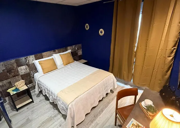 De La Comedie - Place De La Comedie 2*