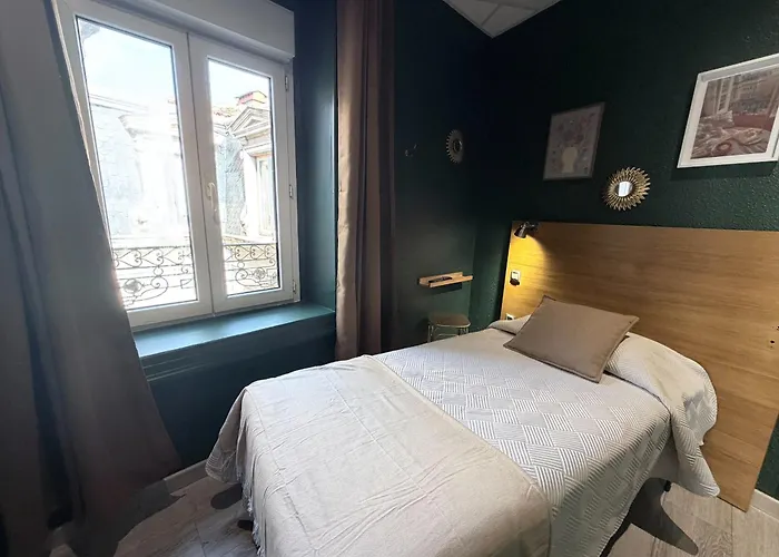 De La Comedie - Place De La Comedie 2*